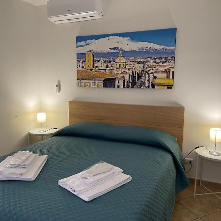 Guest House "Le Sciare" - Centro Storico Κατάνια Εξωτερικό φωτογραφία